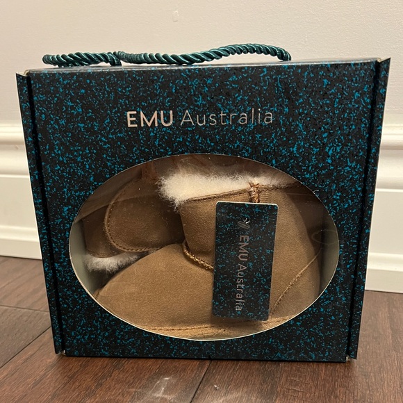 NIB Emu Australia Toddle Boots 12-18 months Chestnut - Picture 2 of 8